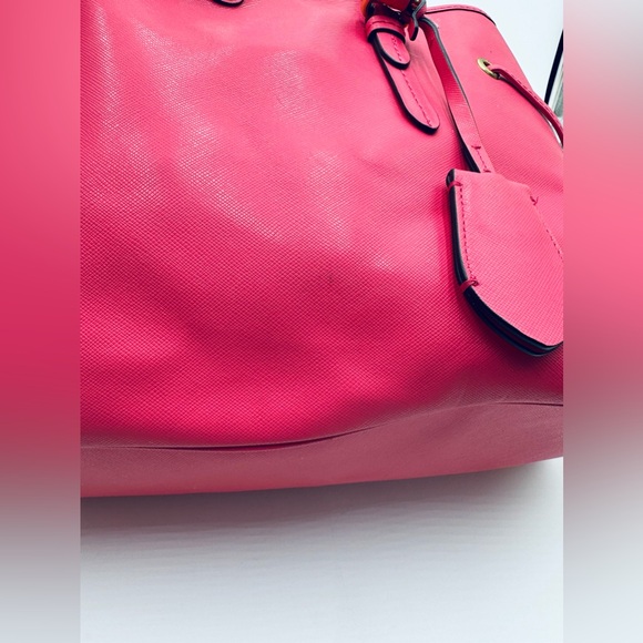 Coach Peyton Leather Drawstring Carryall - Picture 12 of 16